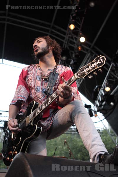 THE RIGHT ONS - 2009-08-01 - PAREDES DE COURA (Portugal) - Praia do Tabuao - 